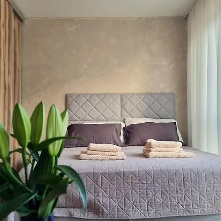 شقة Studio More Amore Dubrovnik دوبروفينك